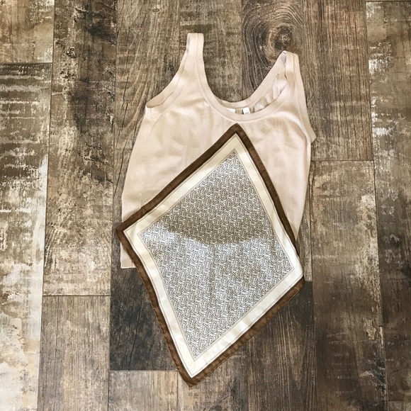 BURBERRY SLEEVELESS TOP - Picture 1 of 4